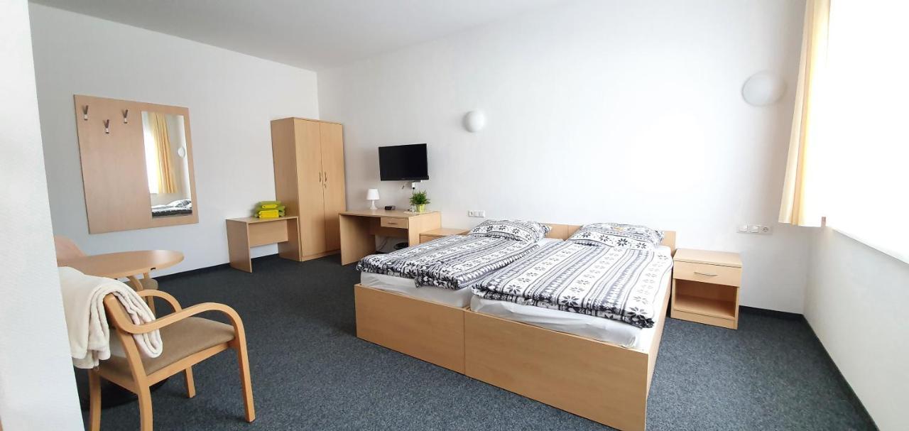 Kulturhaus Bettenhausen Hotel Rhonblick Esterno foto
