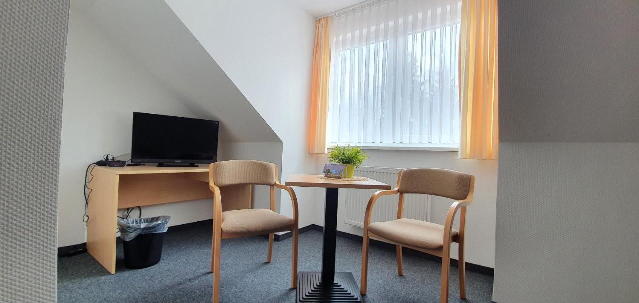 Kulturhaus Bettenhausen Hotel Rhonblick Esterno foto